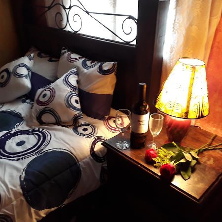 Hotel La Casita De Roca Антигуа-Гватемала Экстерьер фото
